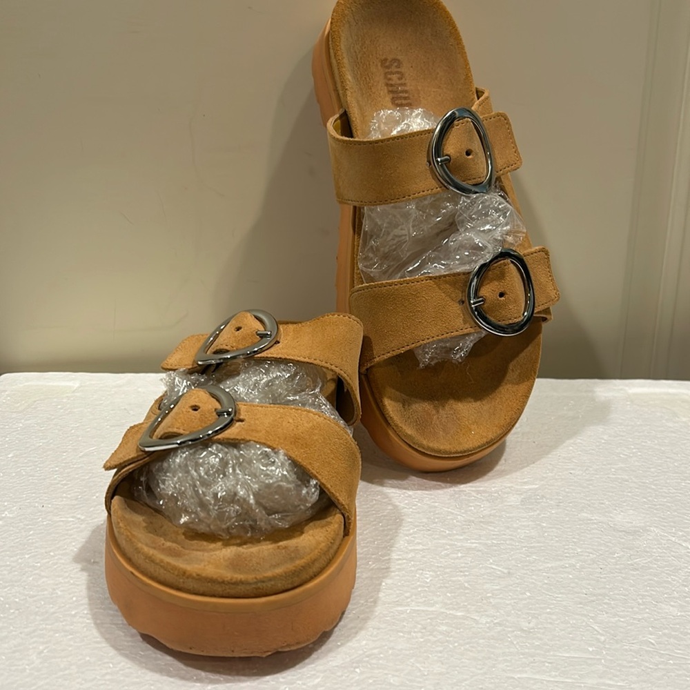 SCHUTZ suede double buckle band slip on Slide platform Sandals size 8 peach